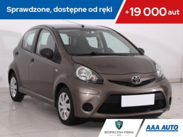 Toyota Aygo I Hatchback 5d Facelifting 1.0 VVT-i 68KM 2013 Toyota Aygo 1.0 VVT-i, Salon Polska, Klima