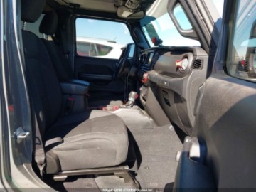 Jeep Gladiator 2023 Jeep Gladiator Sport 2023 3.6 Benzyna 285KM, zdjęcie 9