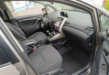 Toyota Verso Minivan Facelifting 1.6 D-4D 112KM 2014 Toyota Verso Toyota Verso 1.6 Diesel 112KM, zdjęcie 18