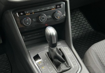 Volkswagen Tiguan Allspace SUV 2.0 TDI 150KM 2020 Volkswagen Tiguan Allspace Comfortline Pakiety, ACC, Apple CarPlay, Salon, zdjęcie 24