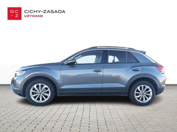 Volkswagen T-Roc I SUV Facelifting 1.5 TSI ACT 150KM 2022 Volkswagen T-Roc SalonPL 150KM TSI DSG Life 17 ZimowySiedzenia komfortoweV, zdjęcie 7