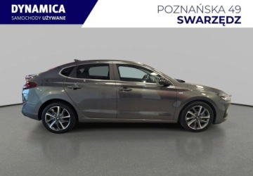 Hyundai i30 III Hatchback Facelifting 1.5 T-GDI 48V 160KM 2022 Hyundai i30 VAT 23 Fastback Smart 1.5T-GDI 160KM 202223 r., Salon PL, I wl., zdjęcie 7