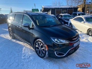 Chrysler Pacifica II 2017 Chrysler Pacifica 3.6 v6 najbogatsza wersja 7 os. Bez wkladu 1.rok gwaranc, zdjęcie 2