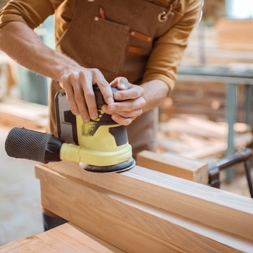 ШЛИФОВАЛЬНЫЙ ДИСК + НАБОР 5 ШЛИФОВАЛЬНОЙ БУМАГИ 150 ММ