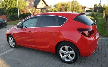 Opel Astra J Hatchback 5d 1.6 Turbo ECOTEC 180KM 2010 Opel Astra 1.6TB Automat Klima Sprowadzony Oplacony 1.6 Benzyna 180KM, zdjęcie 14
