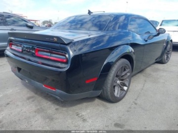 Dodge Challenger III 2021 Dodge Challenger RT Scat Pack Widebody, 2021r., 6.4L 6.4 Benzyna 485KM, zdjęcie 2