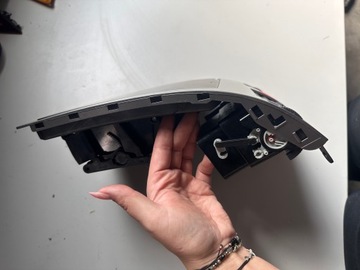 НАКЛАДКА ЦЕНТРАЛЬНОЙ КОНСОЛИ VW TOURAN 1T1819728C 1T1857921C