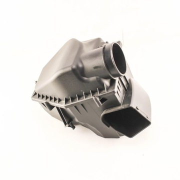 7643301 POUZDRO FILTRU VZDUCHU 520 D XDRIVE 140 2018 BMW 5 (G30)