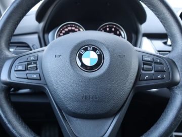 BMW Seria 2 G42-U06 Active Tourer 1.5 218i 136KM 2021 BMW 2 Active Tourer 218i Active Tourer, Automat, zdjęcie 16