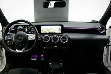 Mercedes Klasa A W177/V177 Sedan 1.3 200 163KM 2022 Mercedes A 200 sedan*AMG*4Matic*Salon, zdjęcie 11