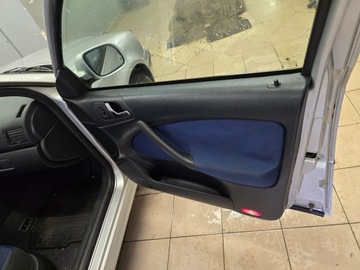 BOCZEK DRZWI TAPICERKA DRZWI PRZÓD TYŁ SKODA OCTAVIA 1996-2010