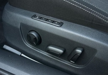 Skoda Superb III Kombi Plug-In Hybrid 1.4 TSI Plug-In-Hybrid 218KM 2024 Skoda Superb Plug-In Hybrid Style, Hak, LED Matrix, GPS, Fotel z pamiecia,, zdjęcie 37