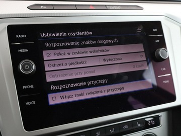 Volkswagen Passat B8 Variant 2.0 TDI BlueMotion SCR 150KM 2019 Volkswagen Passat 2.0TDI Comfortline Tempomat, zdjęcie 26