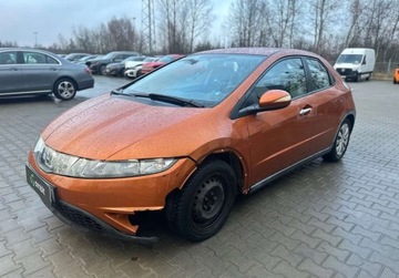 Honda Civic VIII Hatchback 5d 1.4 i 83KM 2008 Honda Civic 1.4B 83KM 2008r. Salon Polska Comfort 1.3 Benzyna 83KM, zdjęcie 2