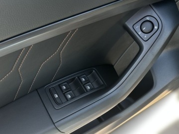Cupra Ateca Crossover Facelifting 2.0 TSI 300KM 2023 Cupra Ateca VZ 2.0 TSI 300KM 4Drive Grzana Szyba S, zdjęcie 32