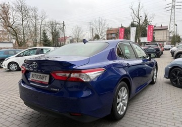 Toyota Camry IX Sedan 2.5 Hybrid Dynamic Force 218KM 2020 Toyota Camry Salon Polska, Serwis ASO, Gwarancja 2.5 Hybryda 218KM, zdjęcie 26