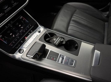Audi A6 C8 Limousine 2.0 40 TDI 204KM 2022 Audi A6 Limousine 40 TDI Quattro S tronic S Line Wentylacja foteli Kamer, zdjęcie 26