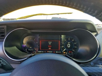 Ford Mustang VI Fastback Facelifting 5.0 Ti-VCT 450KM 2018 Ford Mustang 5.0 V8 450 KM, GT, skora, mala szkoda, import USA 5.0 450KM, zdjęcie 10