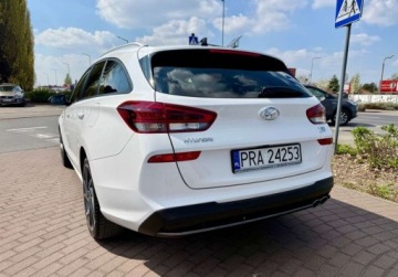 Hyundai i30 III Wagon Facelifting 1.5 T-GDI 48V 160KM 2024 Hyundai i30 1.5 T-gdi 160 PS N-LINE Full led 1.5 Benzyna 160KM, zdjęcie 7