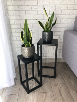 Стоящая подставка для цветов Стабильная металлическая подставка Loft Высокая черная высота 49 см