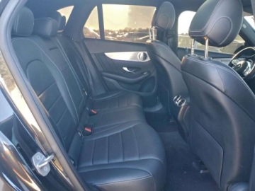 Mercedes GLC C253 2021 Mercedes-Benz GLC 300 2021 2.0 Benzyna 255KM, zdjęcie 11