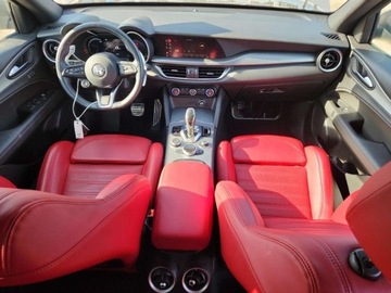 Alfa Romeo Stelvio SUV Facelifting 2023 2.0 GME Turbo 280KM 2024 Alfa Romeo Stelvio Ti 2024 2.0 Benzyna 280KM, zdjęcie 8