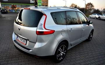 Renault Scenic III Van Facelifting 1.6 dCi eco2 130KM 2013 Renault Scenic Lift Nawigacja, 7osobowa wersja, BOSE 1.6 Diesel 130KM, zdjęcie 16