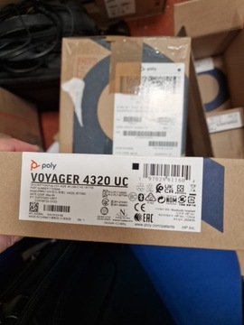 Poly Voyager 4320-M UC, без док-станции (218478-02) (Microsoft Teams)