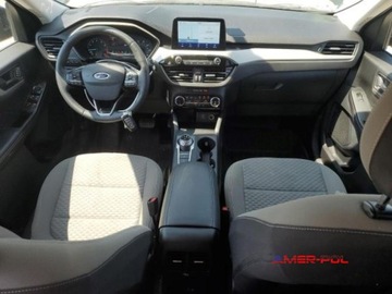 Ford Kuga III 2022 Ford Kuga 2022 r., 1,5L SE 4X4 1.5 Benzyna 181KM, zdjęcie 8