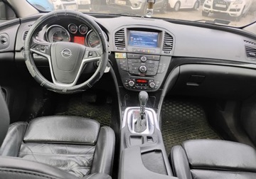 Opel Insignia I Sedan 2.0 CDTI ECOTEC 130KM 2010 Opel Insignia 2010r, 2.0 CDTI. AUTOMAT. Lekko uszkodzony tyl. Jezdzi. 2.0, zdjęcie 5