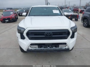 Toyota Tacoma II 2024 Toyota Tacoma Sr5 2024r., 4x4, 2.4L 2.4 Benzyna 278KM, zdjęcie 4