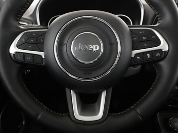 Jeep Compass II SUV 1.4 Multiair 170KM 2017 Jeep Compass Limited automat 4x4 170KM panorama, zdjęcie 20