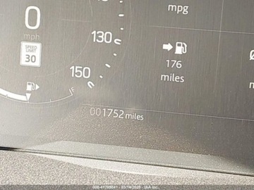 Land Rover Defender IV (L663) 2024 Land Rover Defender 110 P400 S 2024 3.0l 3.0 Benzyna 395KM, zdjęcie 11