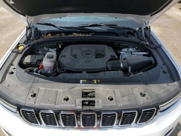Jeep Grand Cherokee V 2023 Jeep Grand Cherokee Overland 2023 3.6l 3.6 Benzyna 293KM, zdjęcie 6
