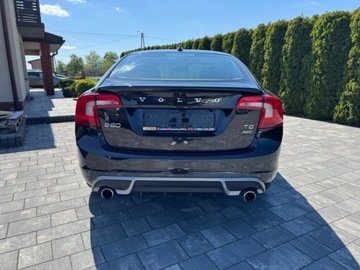 Volvo S60 II Sedan 3.0 T6 304KM 2012 Volvo S60 3.0 Benz T6 R-DESIGN Bogata Wersja 3.0 Benzyna 304KM, zdjęcie 7