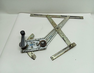 MECHANIZMUS OKNO PRAVÝ PŘEDNÍ MITSUBISHI PAJERO I