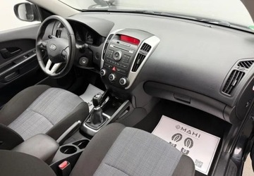 Kia Ceed I SW 1.4 109KM 2009 Kia Ceed Kia Ceed Ceex27d 1.4 Comfort 1.4 Benzyna 109KM, zdjęcie 15