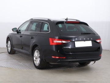 Skoda Superb III Kombi Facelifting 1.5 TSI 150KM 2024 Skoda Superb 1.5 TSI, Salon Polska, Serwis ASO, zdjęcie 3