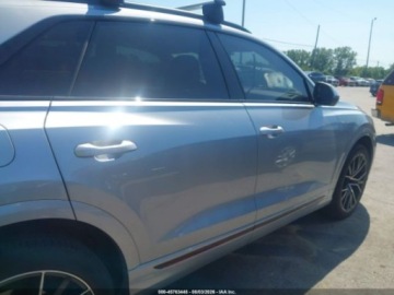 Audi Q8 2021 Audi Q8 Premium Plus, 2021r., 4x4, 3.0L 3.0 Benzyna 335KM, zdjęcie 4