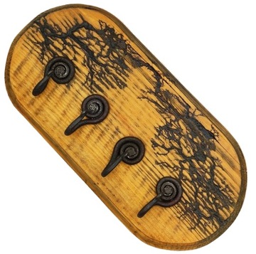 Декоративная доска с молнией в деревенском стиле