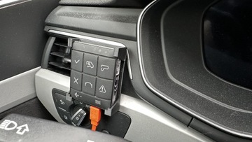 Специальный чехол Yanosik XS. Карман в клетку.