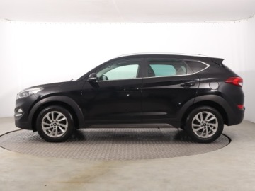 Hyundai Tucson III SUV 2.0 CRDI 136KM 2017 Hyundai Tucson 2.0 CRDi, VAT 23%, Navi, Klima, zdjęcie 2