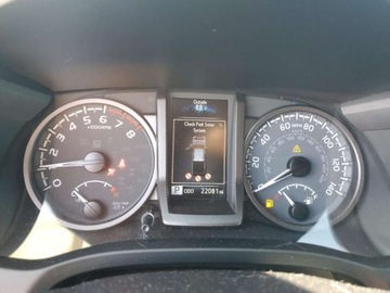 Toyota Tacoma II 2023 Toyota Tacoma 2023, 3.5L, 4x4, DOUBLE CAB, od ubezpieczalni 3.5 Benzyna, zdjęcie 9