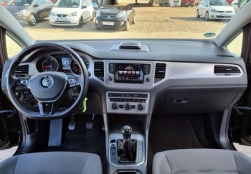 Volkswagen Golf Sportsvan Sportsvan 1.6 TDI BlueMotion 110KM 2015 Volkswagen Golf Sportsvan 1,6 TDI 110KM Navi Hak 1.6 Diesel 110KM, zdjęcie 12