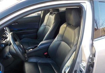 Toyota C-HR I Crossover 1.8 Hybrid 122KM 2018 Toyota C-HR Okazja 1.8 Hybryda 122KM, zdjęcie 24