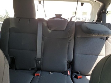 Jeep Wrangler IV 2021 Jeep Wrangler Unlimited Sport 2021 3.0l 3.0 Diesel 260KM, zdjęcie 10