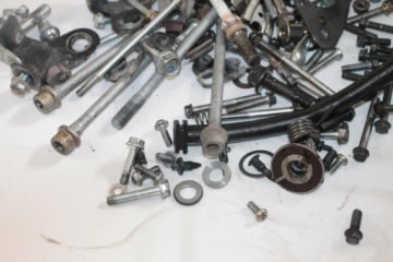 KAWASAKI NINJA 125 19- ВИНТЫ ДВИГАТЕЛЯ ВИНТЫ