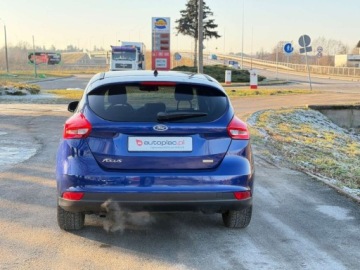 Ford Focus III Sedan Facelifting 1.0 EcoBoost 125KM 2015 Ford Focus Raty Klima usb benzynka 125KM Niski przebieg 127tys km Gwarancja, zdjęcie 14