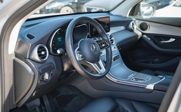 Mercedes GLC C253 2019 Mercedes-Benz GLC Mercedes-Benz Klasa GLC GLC 300 4Matic 258KM 2.0 Benzyna, zdjęcie 8