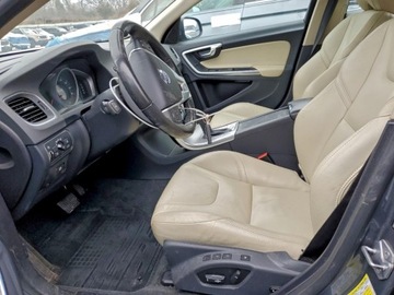 Volvo S60 III 2018 Volvo S60 2018 VOLVO S60 DYNAMIC 2.0 Benzyna 250KM, zdjęcie 7